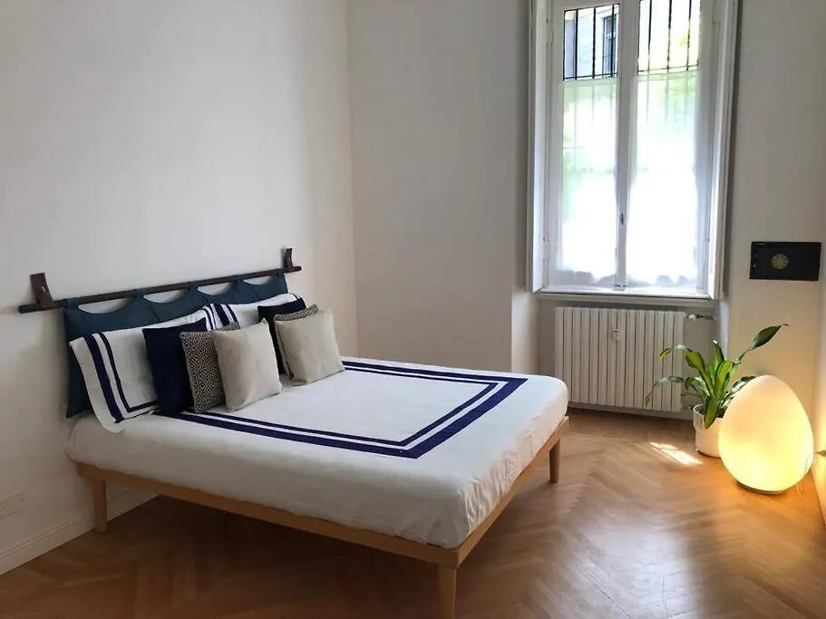 Bnbutler - Guercino, 8 - Renovated Design Apartment Milán